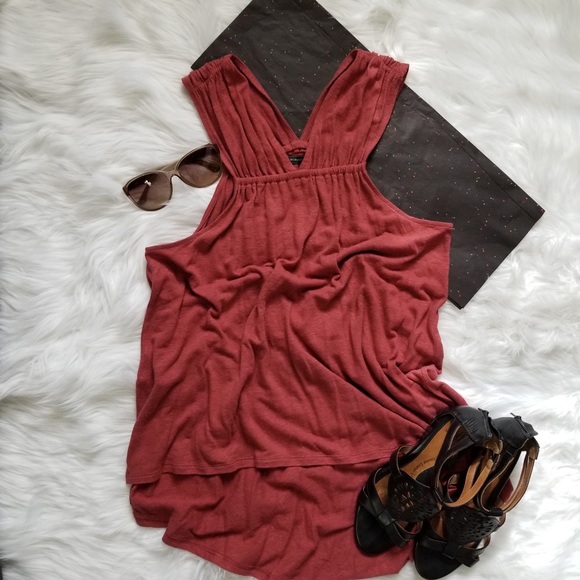 BCBGMaxAzria Tops - BCBG top